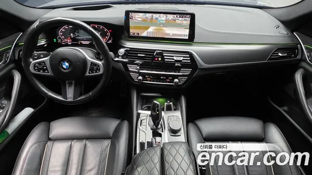 BMW 5 Series G30 — Фото автомобиля 7