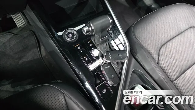 Kia Niro The All New Niro Trendy — Фото автомобиля 9