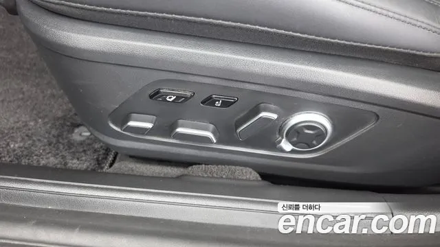 Hyundai Grandeur — Фото автомобиля 22