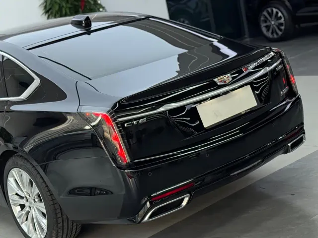 Cadillac CT6 — Фото автомобиля 16