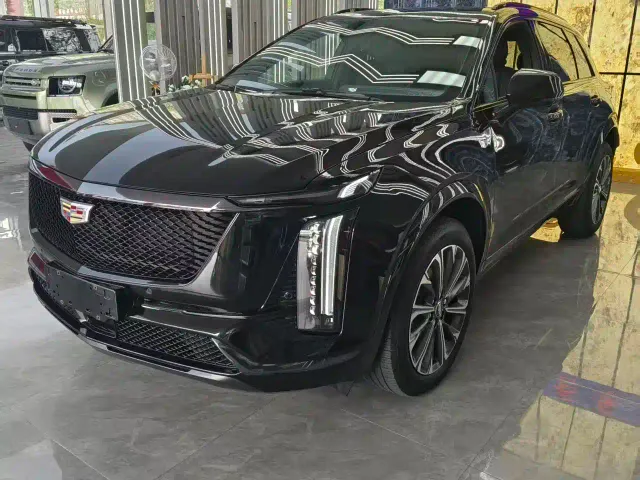 Фотография автомобиля — Cadillac XT5