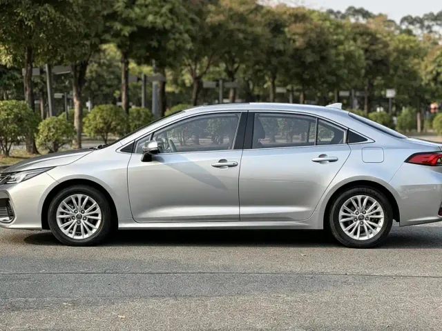 Toyota Allion — Фото автомобиля 3