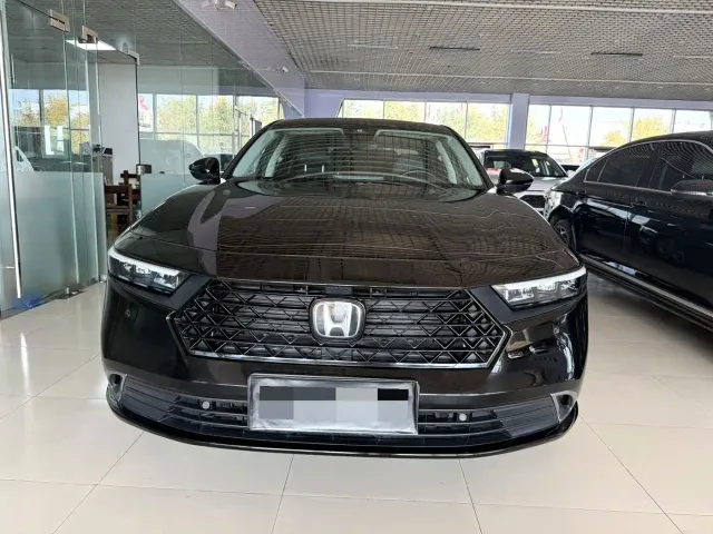 Honda Accord — Фото автомобиля 2