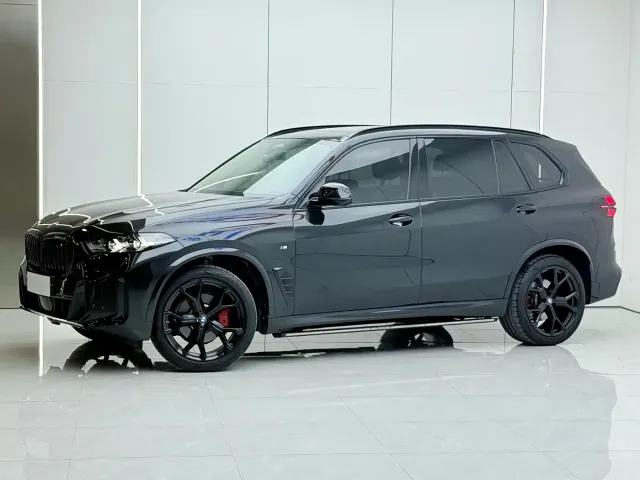 Фотография автомобиля — BMW X5