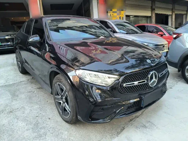 Mercedes-Benz GLC Coupe — Фото автомобиля 3
