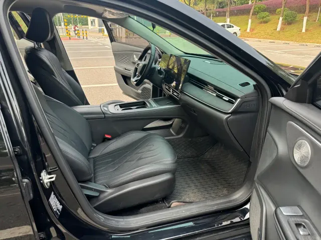 Chery Fulwin A8L — Фото автомобиля 9