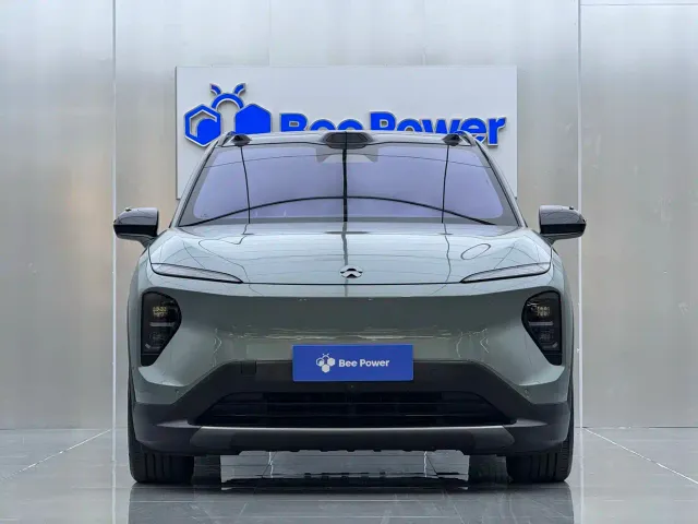 Nio ES7 — Фото автомобиля 3