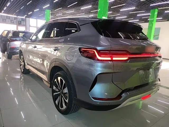 BYD Song PLUS — Фото автомобиля 4