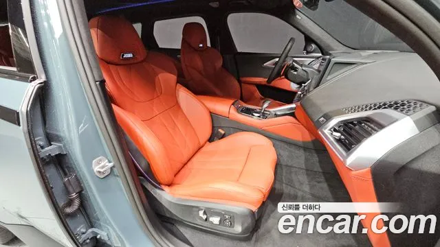 BMW XM — Фото автомобиля 11