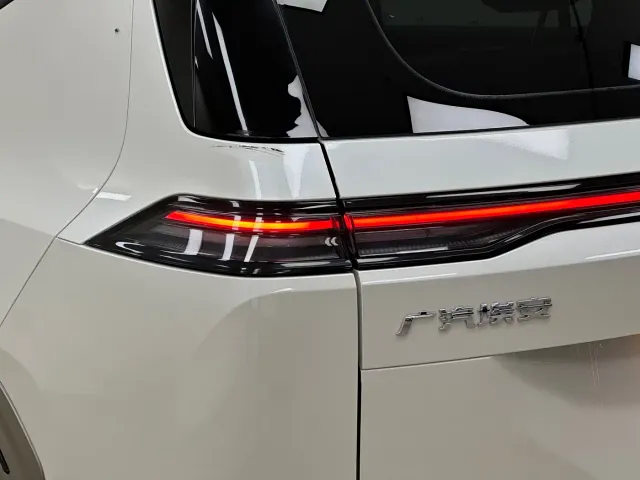 GAC Aion Y — Фото автомобиля 9