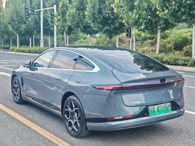 Changan Qiyuan A07 — Фото автомобиля 9