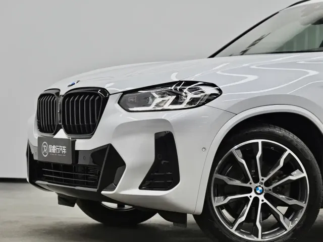 BMW X3 — Фото автомобиля 24