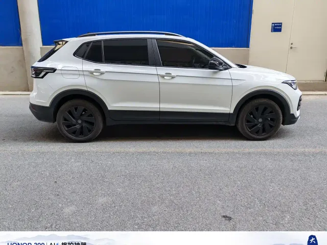 Volkswagen Tharu — Фото автомобиля 10