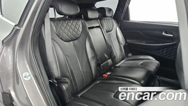 Hyundai Santafe Новый Santa Fe Дизель 2.2 2WD — Фото автомобиля 10