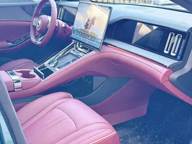 Denza Z9GT — Фото автомобиля 19