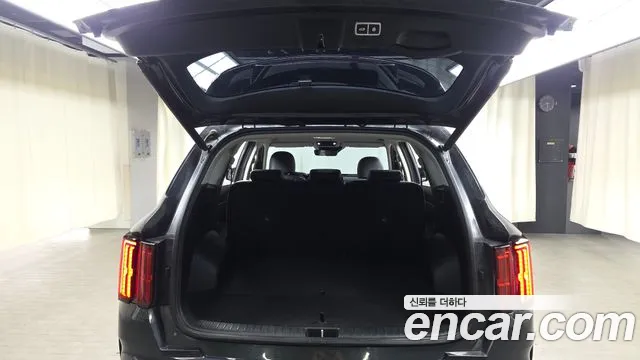 Kia Sorento Sorento 4-е поколение Дизель 2.2 2WD — Фото автомобиля 19