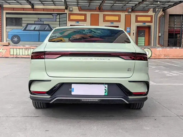 BYD Han — Фото автомобиля 17