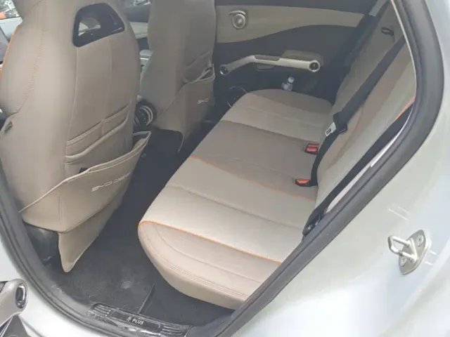 BYD Yuan PLUS — Фото автомобиля 16