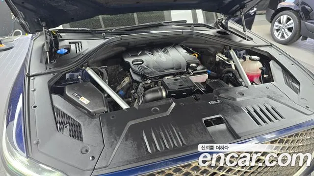 Genesis GV70 2.5T Бензин AWD — Фото автомобиля 6