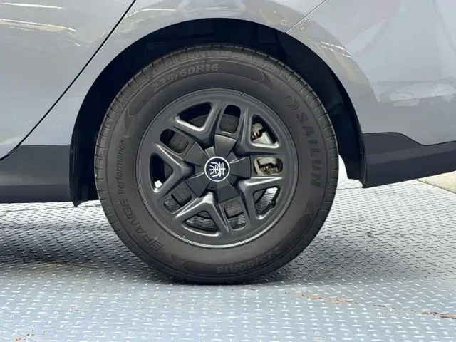 BYD Qin PLUS — Фото автомобиля 11