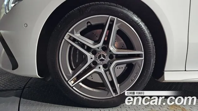 Mercedes-Benz CLA-Class — Фото автомобиля 5