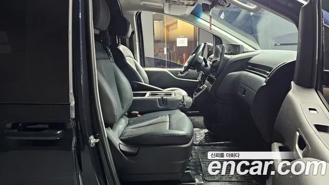 Hyundai Staria Staria Карго 3 места — Фото автомобиля 10