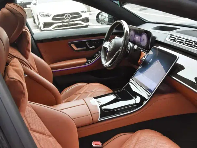 Mercedes-Benz Maybach S-Class — Фото автомобиля 16
