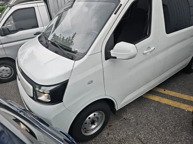 Changan Ruixing EM80 — Фото автомобиля 2