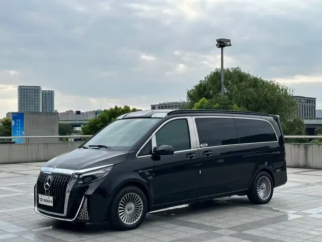 Фотография автомобиля — Mercedes-Benz Vito