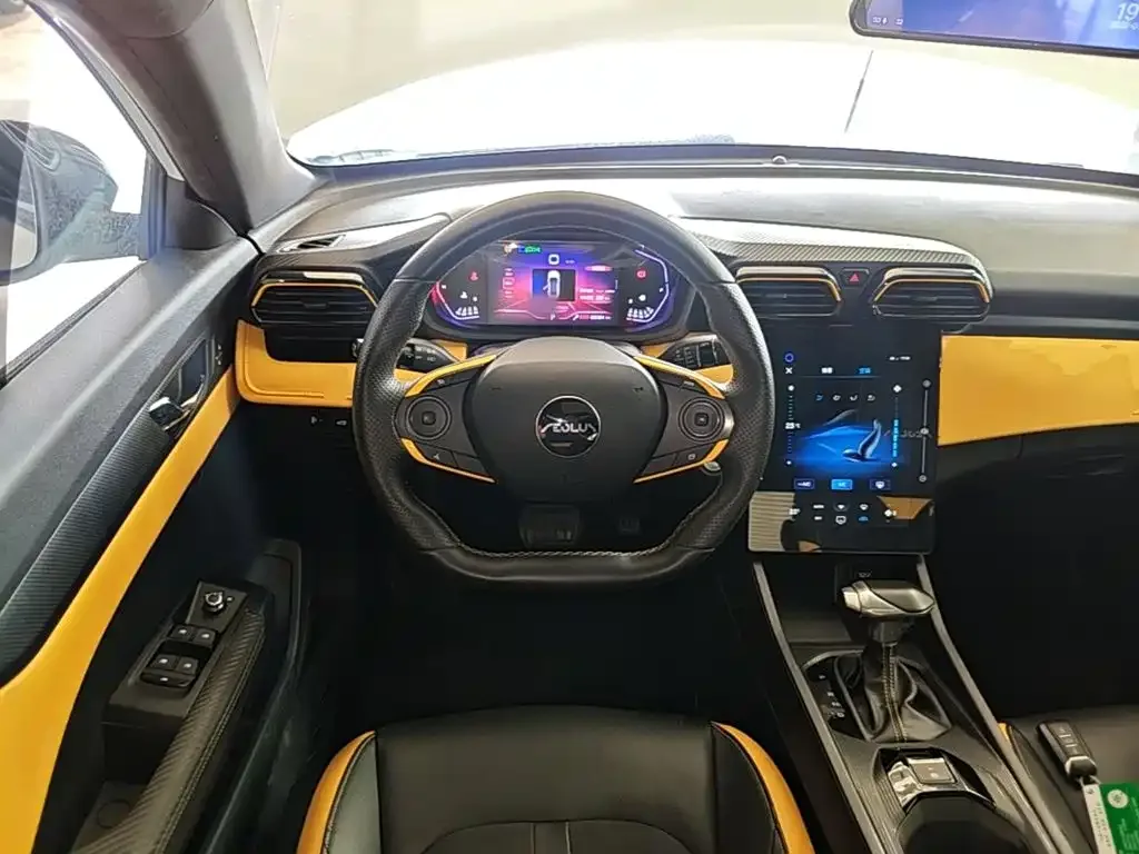 Dongfeng Aeolus Yixuan 2023 Mach Edition 1.5T Auto Hunter Knight — Фото автомобиля 2