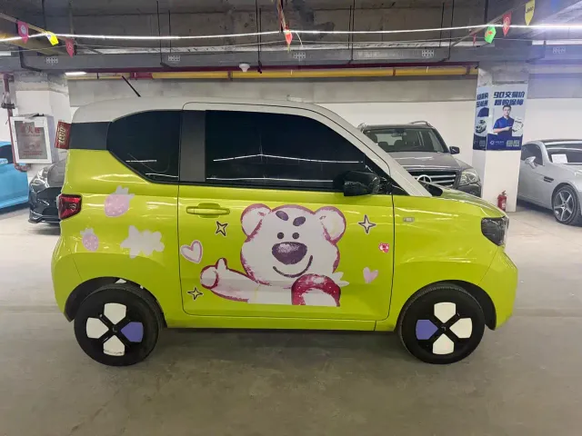 Wuling Hongguang Mini EV — Фото автомобиля 10