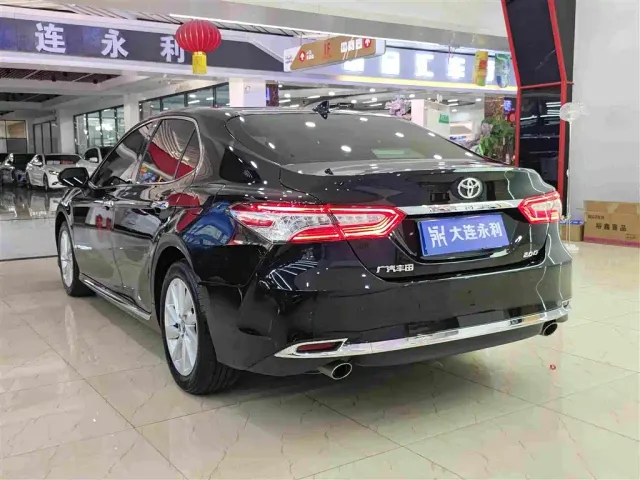 Toyota Camry — Фото автомобиля 16
