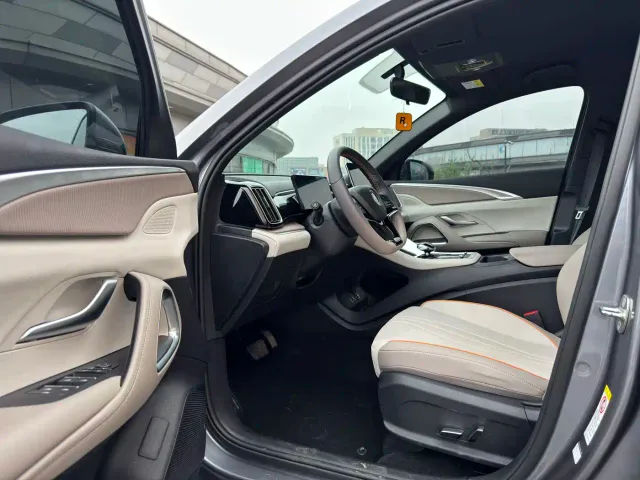 BYD Song Pro — Фото автомобиля 10