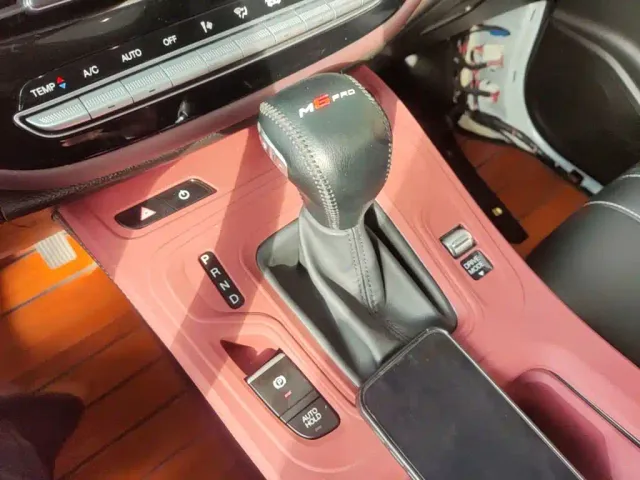 GAC Trumpchi M6 — Фото автомобиля 13