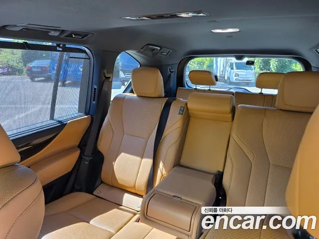 Lexus LX — Фото автомобиля 15