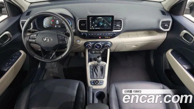 Hyundai Venue — Фото автомобиля 10