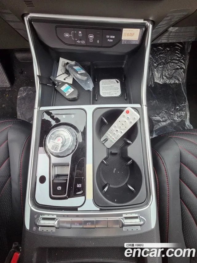 Kia Carnival — Фото автомобиля 9