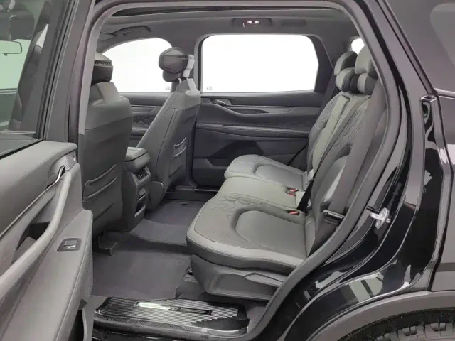 Ford Edge — Фото автомобиля 15