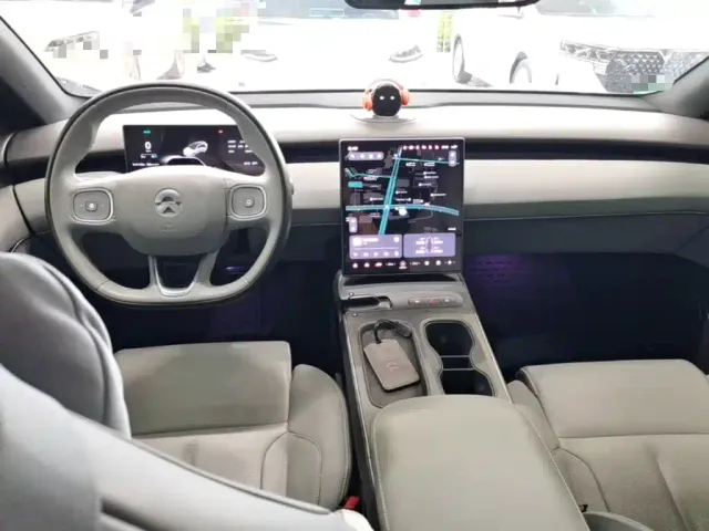 Nio ET5 Touring — Фото автомобиля 5