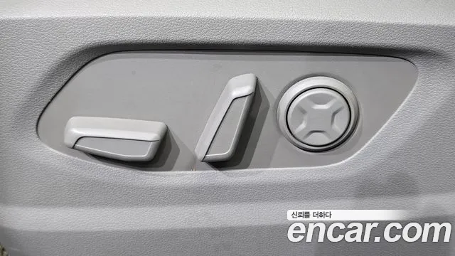 Hyundai Staria Staria Lounge 7 мест — Фото автомобиля 24