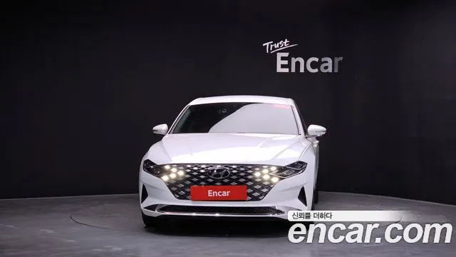 Hyundai Grandeur Новый Grandeur IG — Фото автомобиля 3