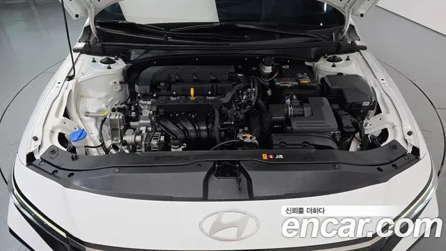 Hyundai Avante CN7 — Фото автомобиля 6