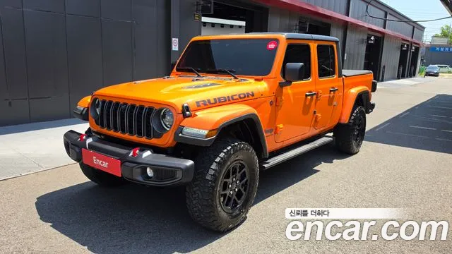 Фотография автомобиля — Jeep Gladiator