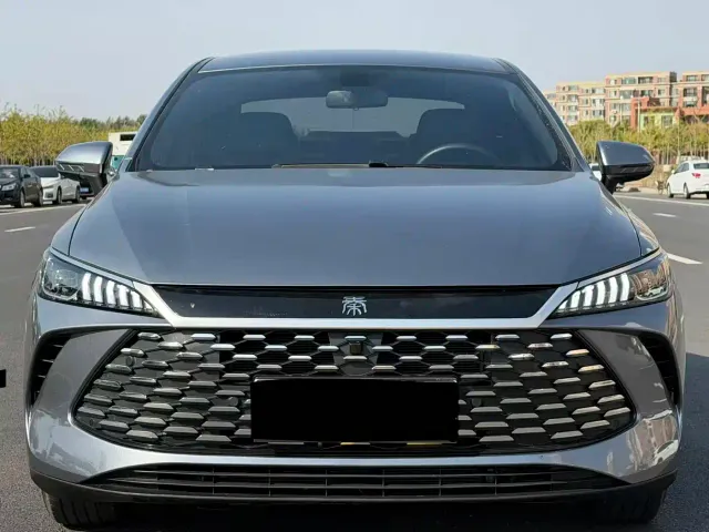 BYD Qin PLUS — Фото автомобиля 2