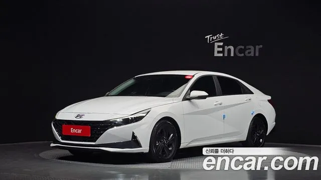 Фотография автомобиля — Hyundai Avante CN7