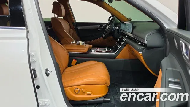 Genesis GV80 — Фото автомобиля 16