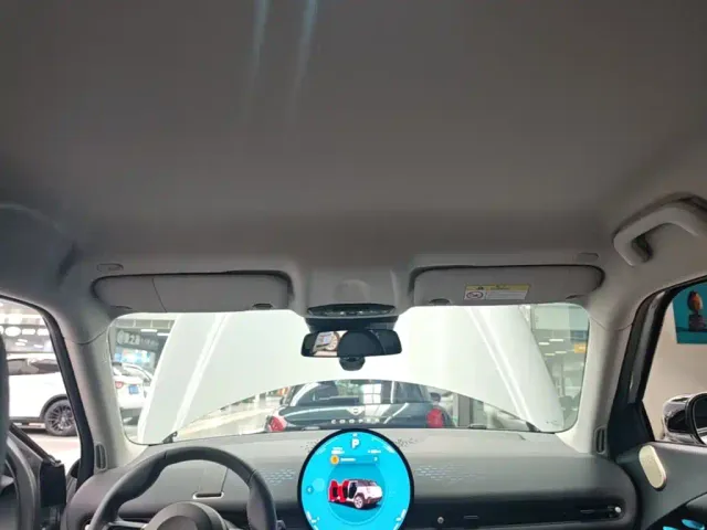MINI Electric MINI ACEMAN — Фото автомобиля 17
