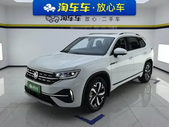 Фотография автомобиля — Volkswagen Tayron GTE Plug-in Hybrid