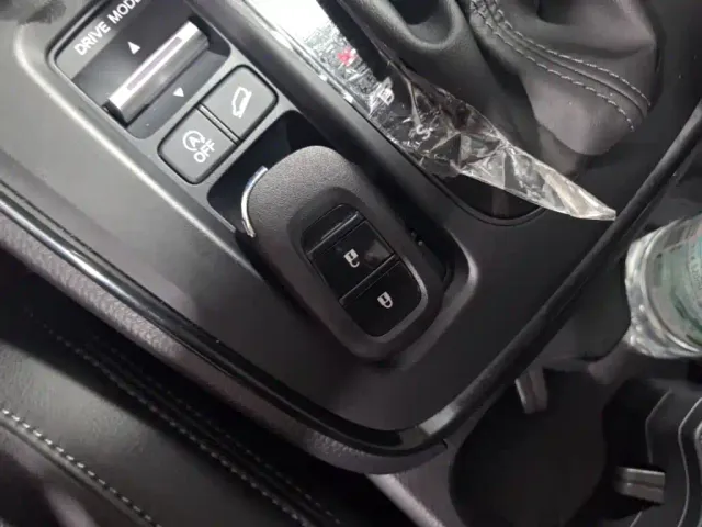 Honda CR-V — Фото автомобиля 8