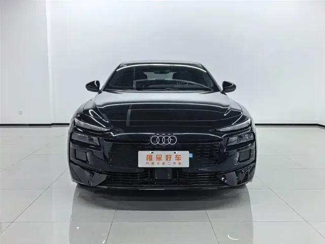 Audi A6L e-tron — Фото автомобиля 2